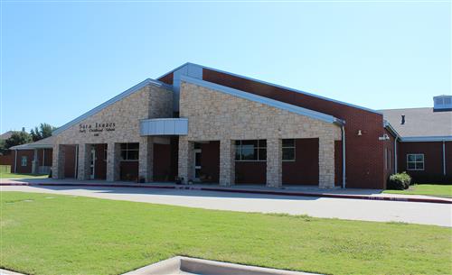 Isaacs Facade 